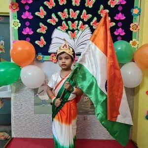 Meet your Posher, Henry